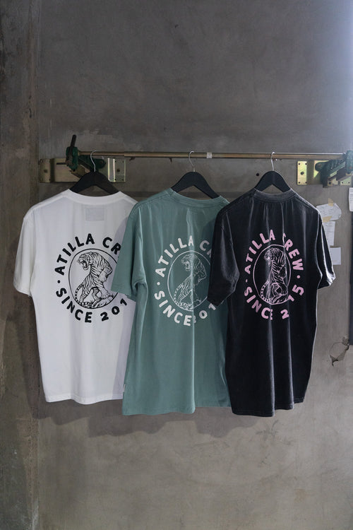 VINTAGE ATILLA CREW PANTHER TEE