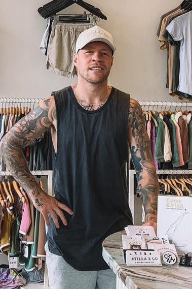 SIGNATURE TANK