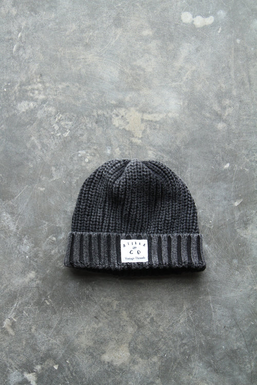 VINTAGE KNIT BEANIE