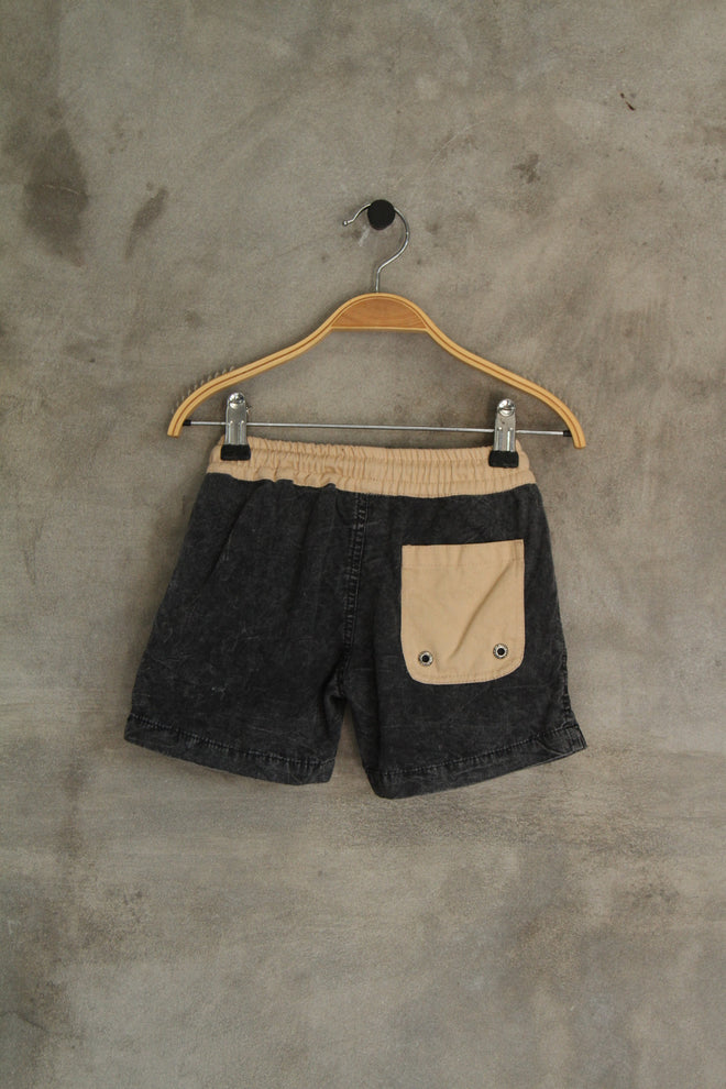 CUBS BAKED SHORTS